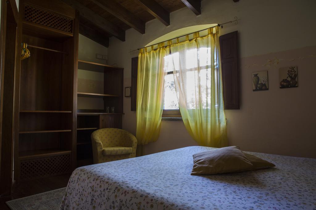Country Hotel Mandra Edera Abbasanta Room photo