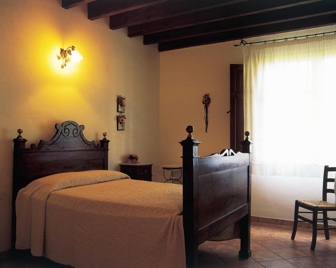 Country Hotel Mandra Edera Abbasanta Exterior photo